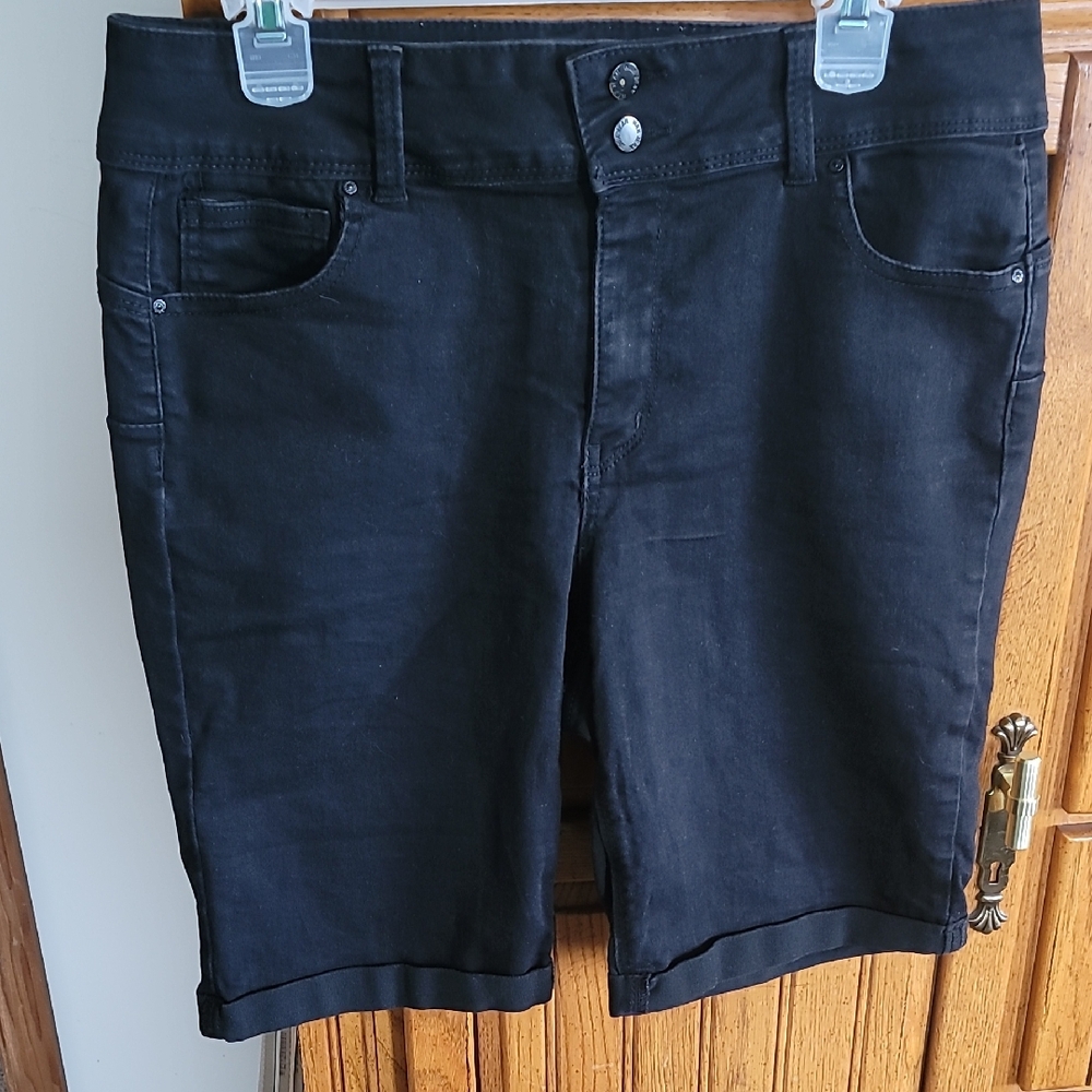 Wax Jean Black Flat Front Shorts 1XL - butt I love you